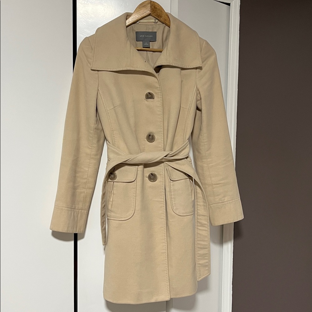 Ann Taylor Beige Outerwear